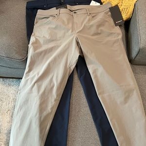 Lulu lemon mens pants